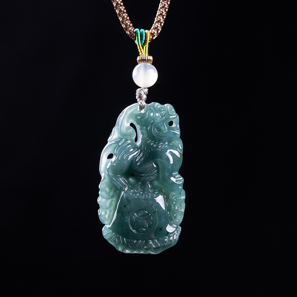 Women'S Vintage Accessories - Burmese Jadeite Pixiu Pendant Designer Gemstone