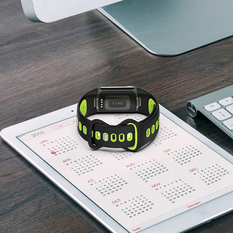 Sport Silicone Strap for Fitbi - огляд і ціна Women'S Accessories Nike