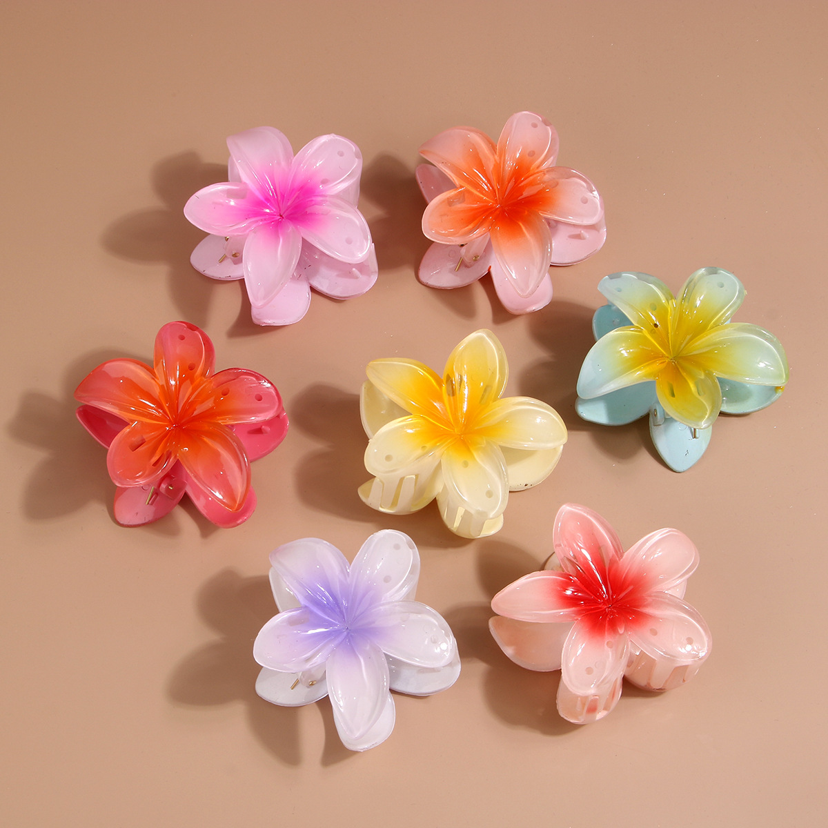  Bohemia Large Flower Acrylic - огляд і ціна Women'S Accessories Accessorize