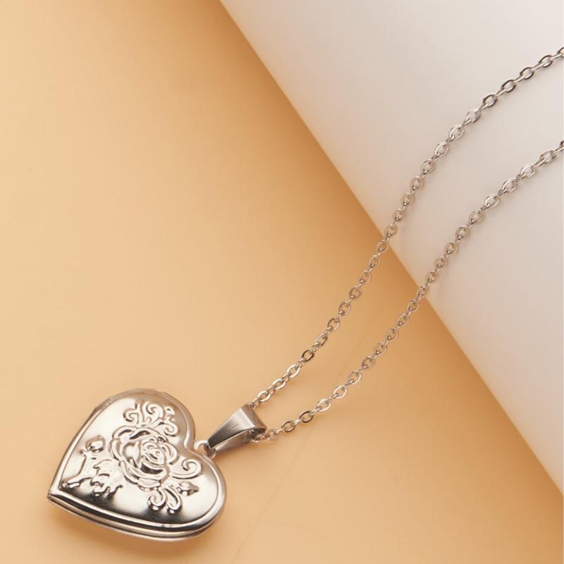 Gothic Vintage Heart Necklace  - огляд і ціна Women'S Accessories Gift Ideas