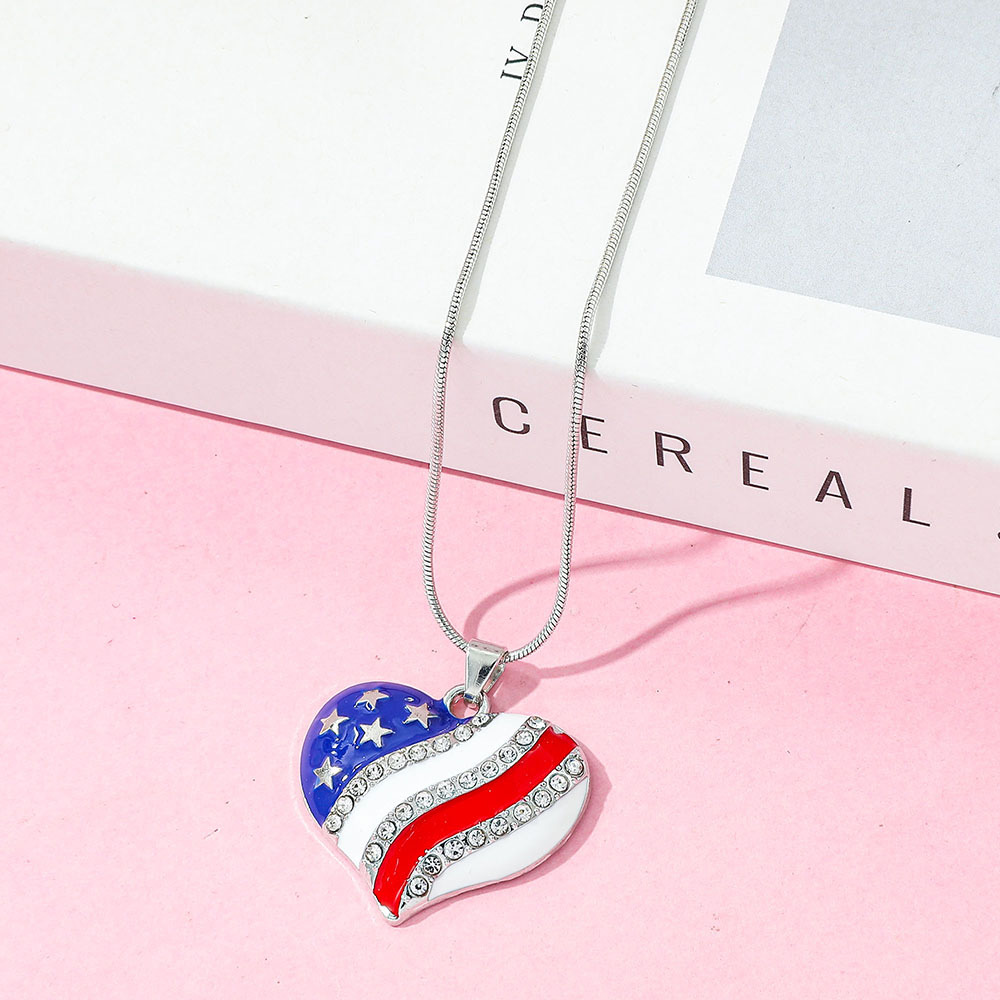 Fashion Charm Necklace America - огляд і ціна Women'S Accessories Accessorize